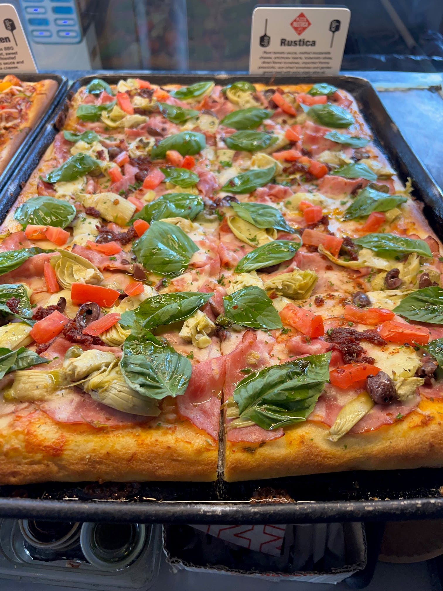 Rustica Pizza