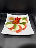 Fresh Mozzarella & Tomato Salad Platter Deluxe