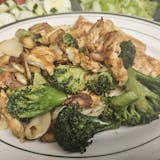 Grilled Chicken with Broccoli Garlic & Oil