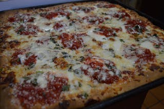 The Grandma Pizza