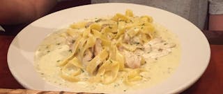 Fettuccine Alfredo