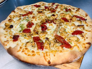 Chicken Italiano Pizza