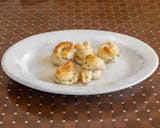 Garlic Knots