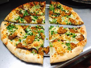 Chicken Broccoli Alfredo Pizza