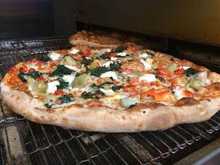 Mediterranean Pizza