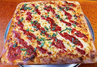 Grandma Pizza