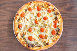 Grilled Chicken Pesto Pizza