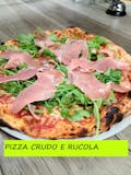 Pizza Crudo E Rucola