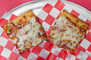 Tomato & Cheese Pizza