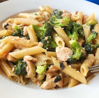 Chicken & Broccoli Pasta