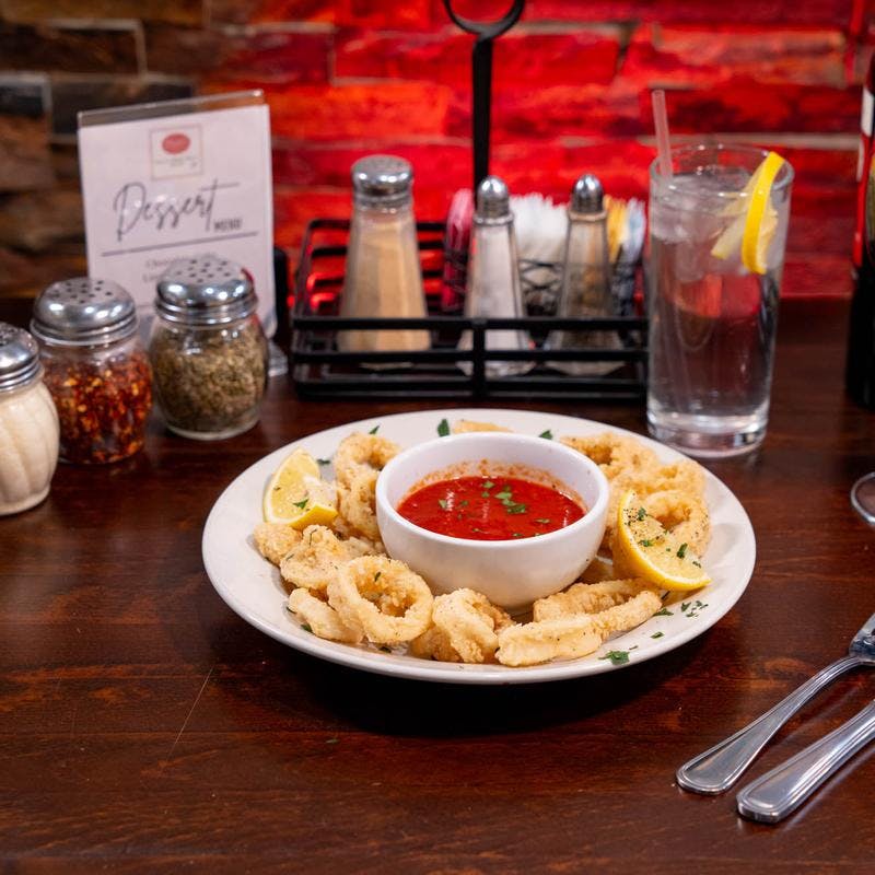 Fried Calamari With Sauce