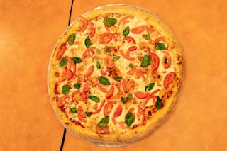 05 Margherita Pizza