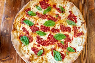 Fresh Mozzarella Margherita Pizza