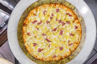 Hawaiian Pizza