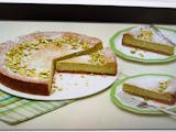 PISTACHIO & RICOTTA CHEESECAKE