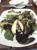 Field Greens & Gorgonzola Salad