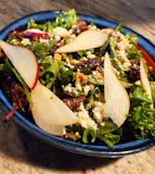 Field Greens & Gorgonzola Salad