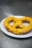 CRAB PRETZEL