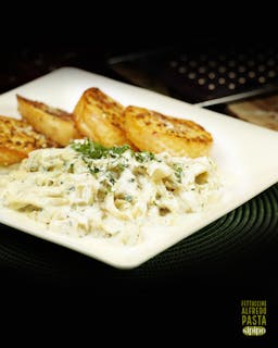 Chicken Alfredo Pasta