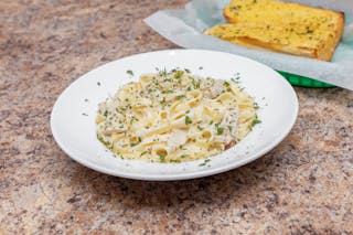 Fettuccine Alfredo
