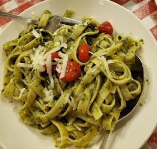 Tagliatelle & Basil Pesto
