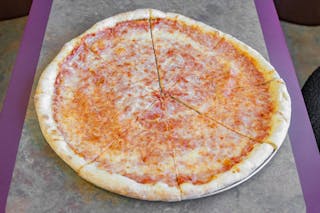 Neapolitan Round Pizza