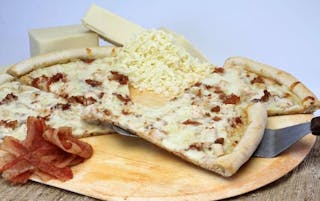 Ex Large  Chicken Bacon Ranch Pizza