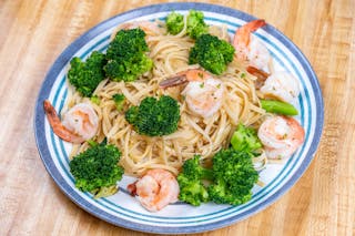 Linguine with Shrimp & Broccoli