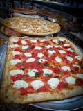 Brooklyn Margherita Pizza