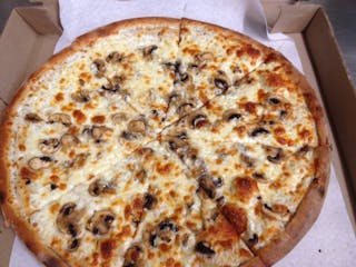 Fresh Grilled Mushroom Pizza