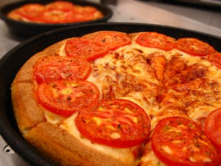 Chicken, Bacon, Ranch & Tomato Pie
