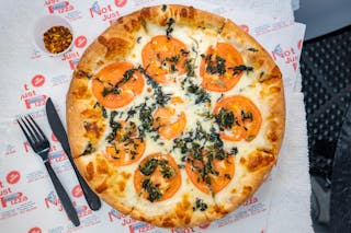Spinachio Pizza