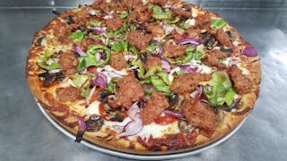 Deluxe Combo Pizza