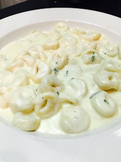Tortellini Alfredo