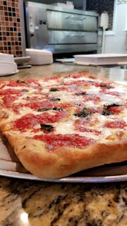 Grandma Pizza
