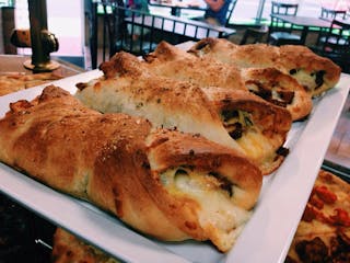 Buffalo Chicken Roll