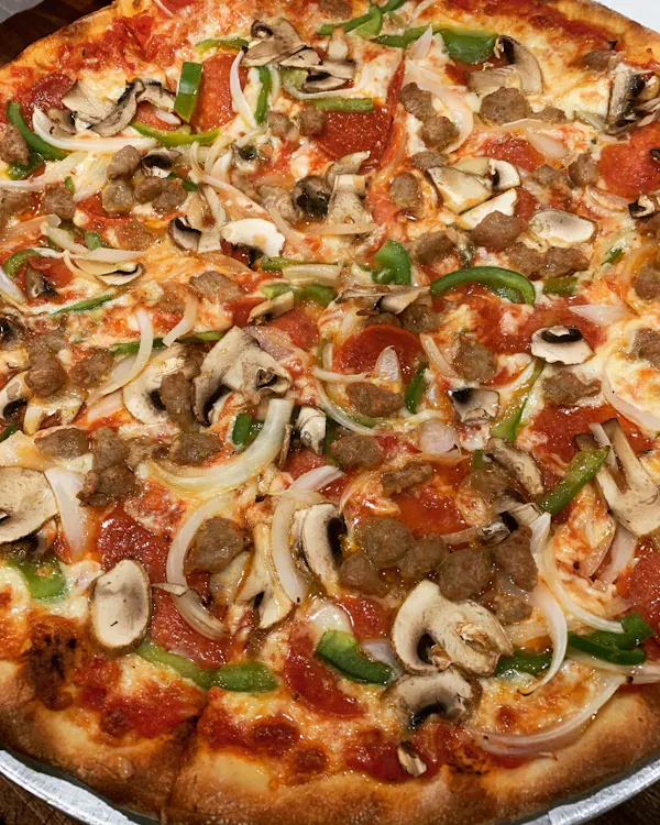 Bella's Combination Pizza