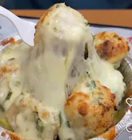 Cheesy Garlic Knots