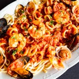 Spaghetti with Seafood Combo