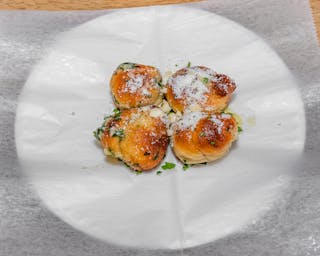 Garlic Knots