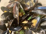 Prince Edwards Island Mussels Blanco