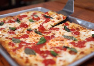 Grandma Pizza