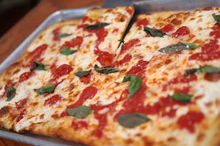 Grandma Pizza
