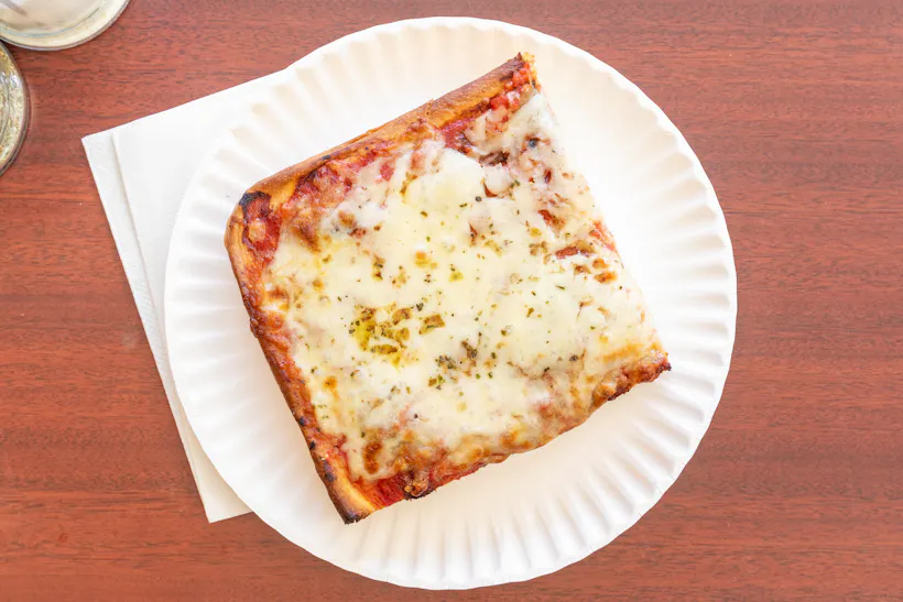 Brooklyn-style pizza and Italian food near Mantoloking, New Jersey