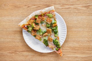 Grilled Chicken & Broccoli Gluten Free Pizza