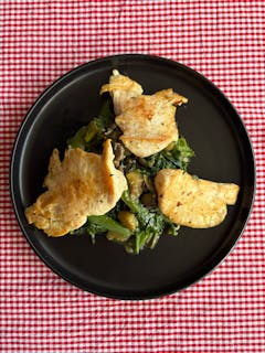 Grilled Chicken & Sautéed Mixed Vegetables