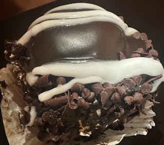 Brownie with chocolate mouse cake