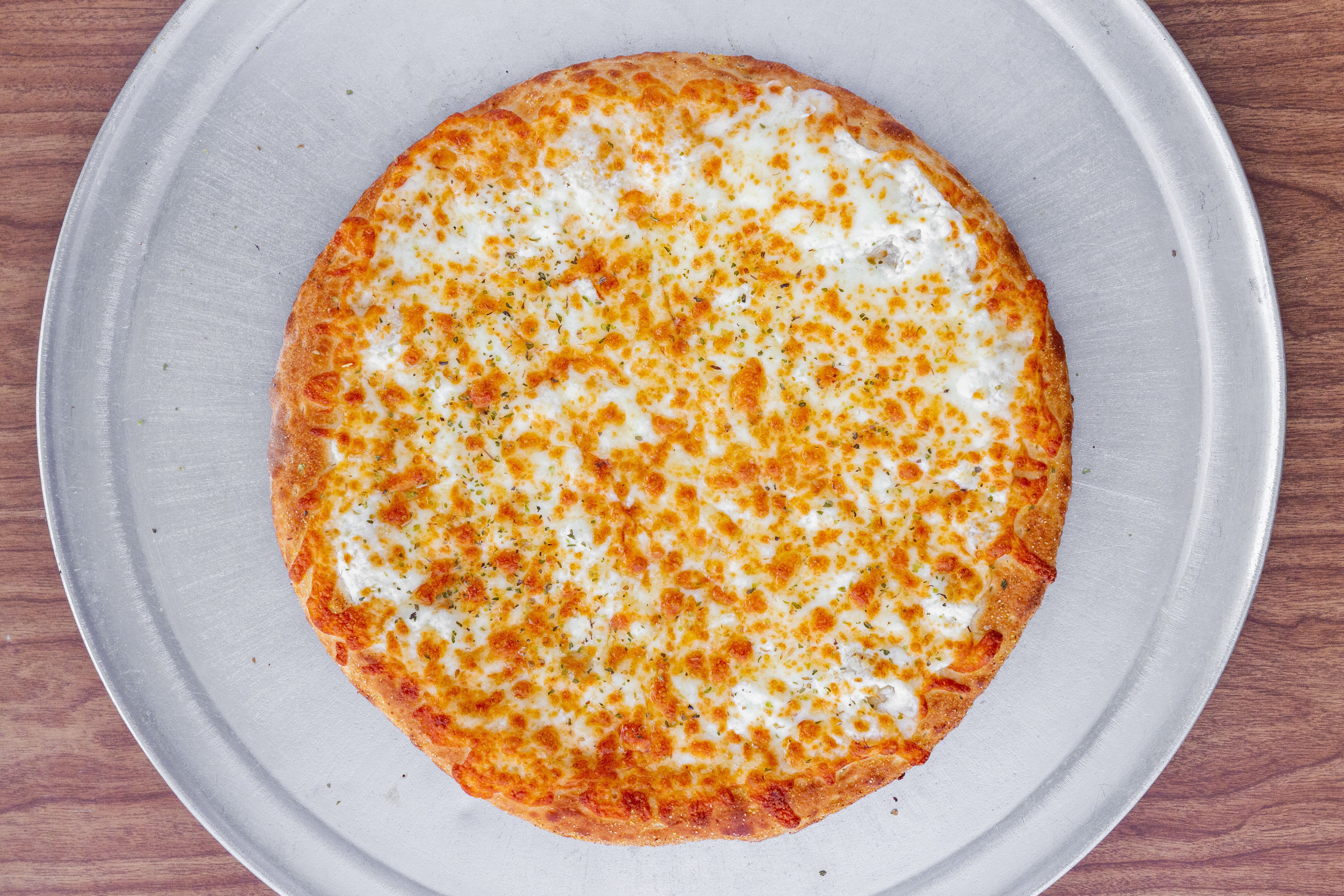 White Cheese Pizza