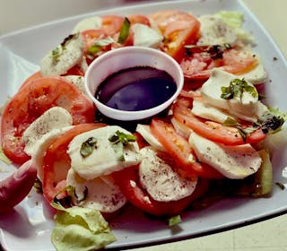 Fresh Mozzarella & Tomato Salad