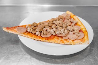 Lello's Special Pizza